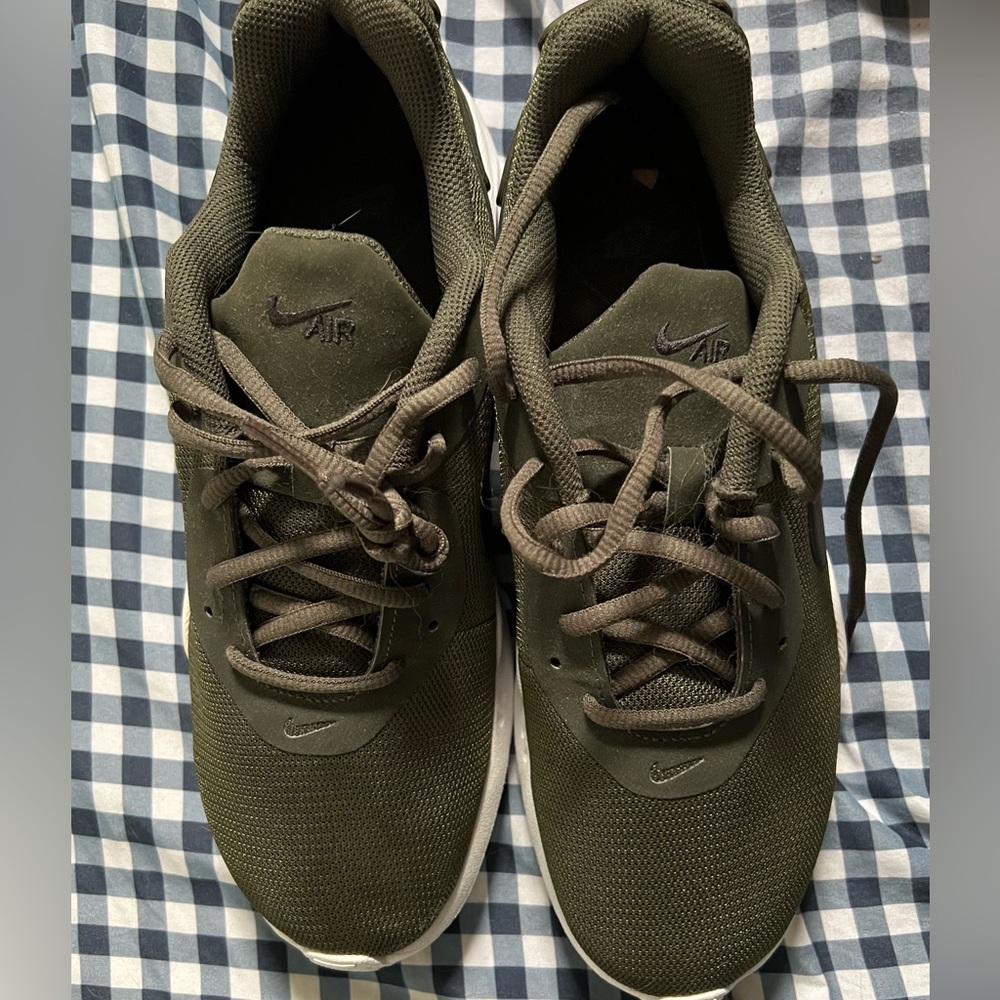Nike Air Max Oketo running shoe